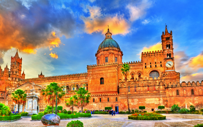 ein UNESCO-Weltkulturerbe: die Kathedrale von Palermo auf Sizilien, Italien