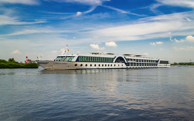 MS Compass Opera